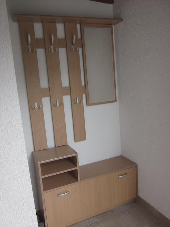 Apartments Dumencic Rab Mundanije 部屋 写真