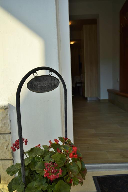Apartments Dumencic Rab Mundanije エクステリア 写真
